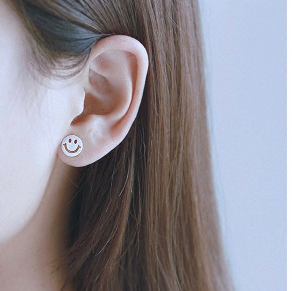 Happy face Sterling silver Stud earrings, Christmas gift with box B07
