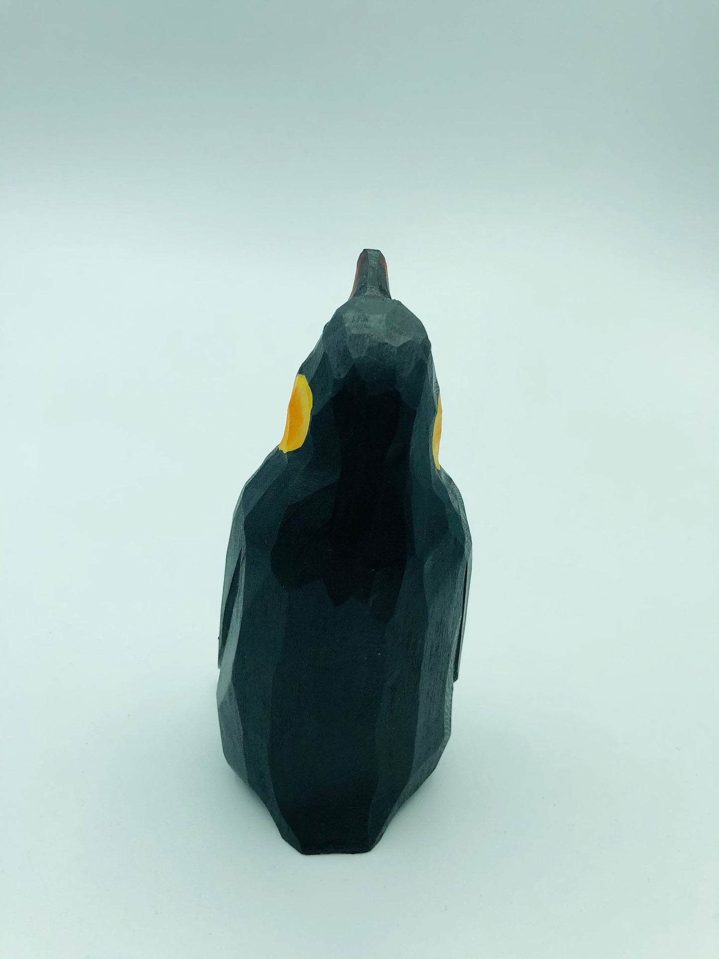 YEEYAYA penguin Wood sculpture woodcarving. hand made wood Figurines wood carving Hand Carved Figurine Merry Christmas gift
