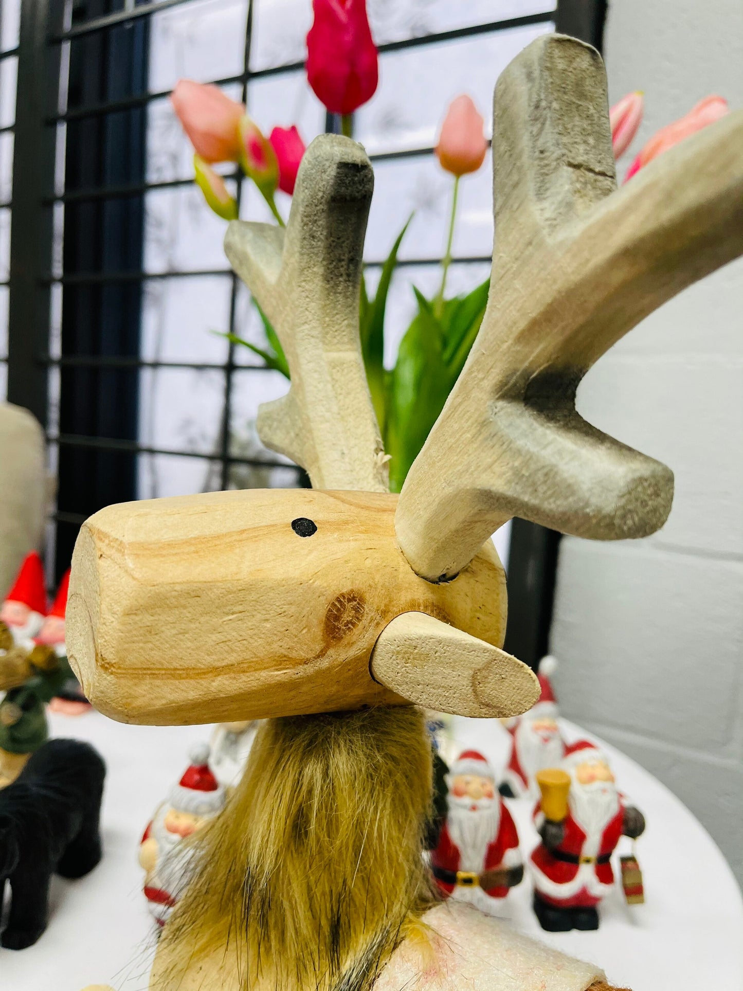 YEEYAYA Bucks Stag Wood sculpture Home decor Wood statue Wood figurines room decor Hand Carved wild animals Zoo Wood decor Deer