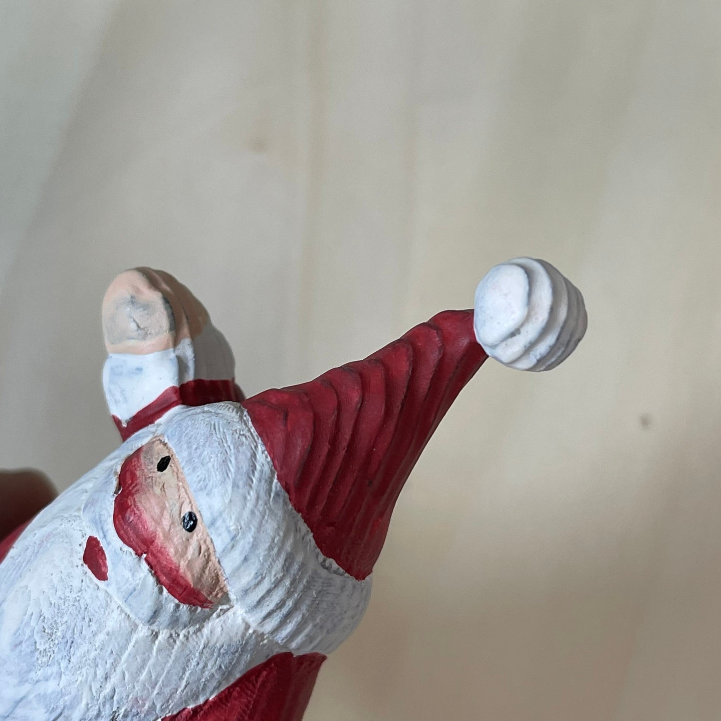 YEEYAYA Santa hi Wood sculpture Hand Carved Wood Wooden Santa Claus Figurine Wood Statue Room Decor home Decor Merry Christmas gift