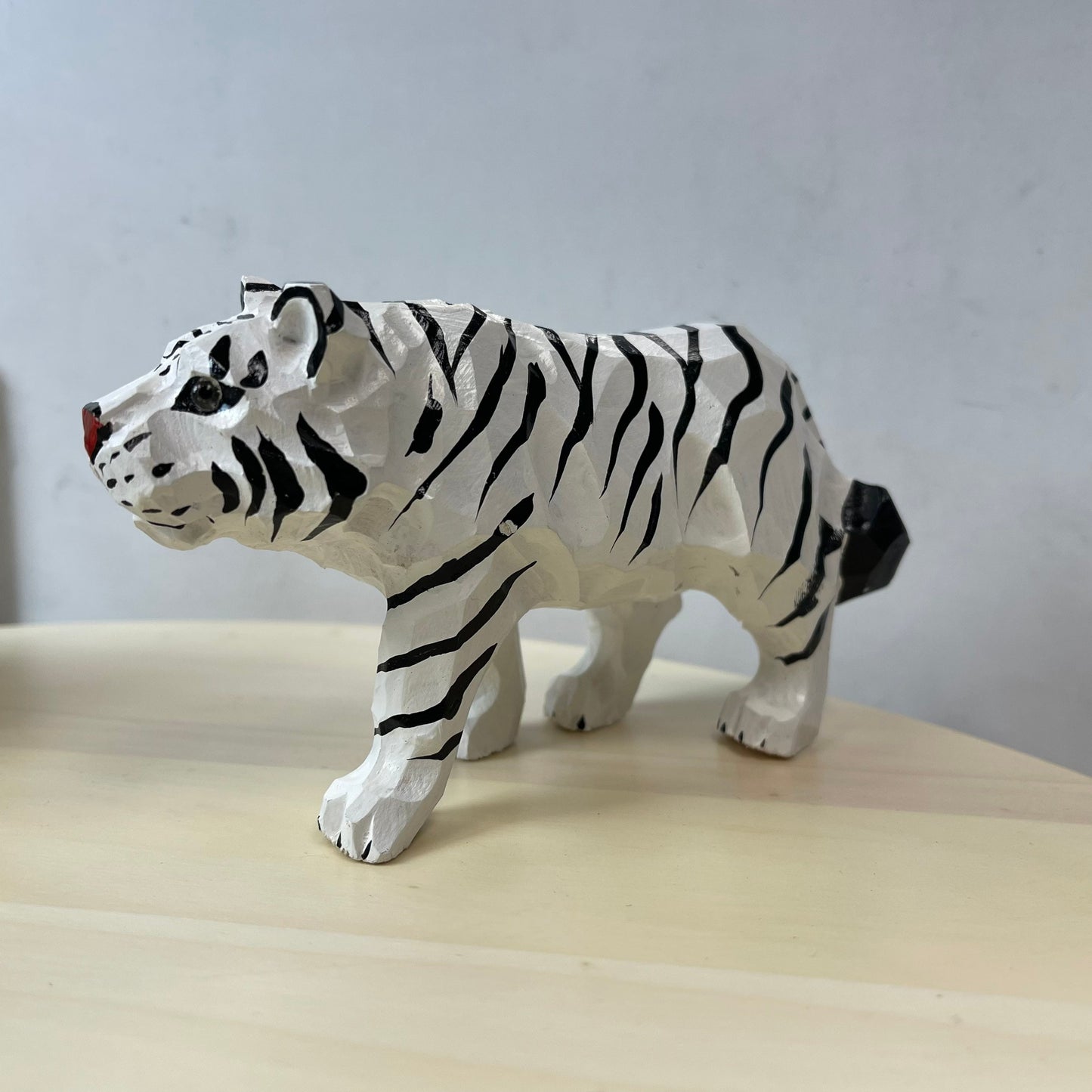 YEEYAYA White Tiger Wood sculpture Home decor Wood statue Wood figurines room decor Hand Carved wild animals Zoo Christmas gift