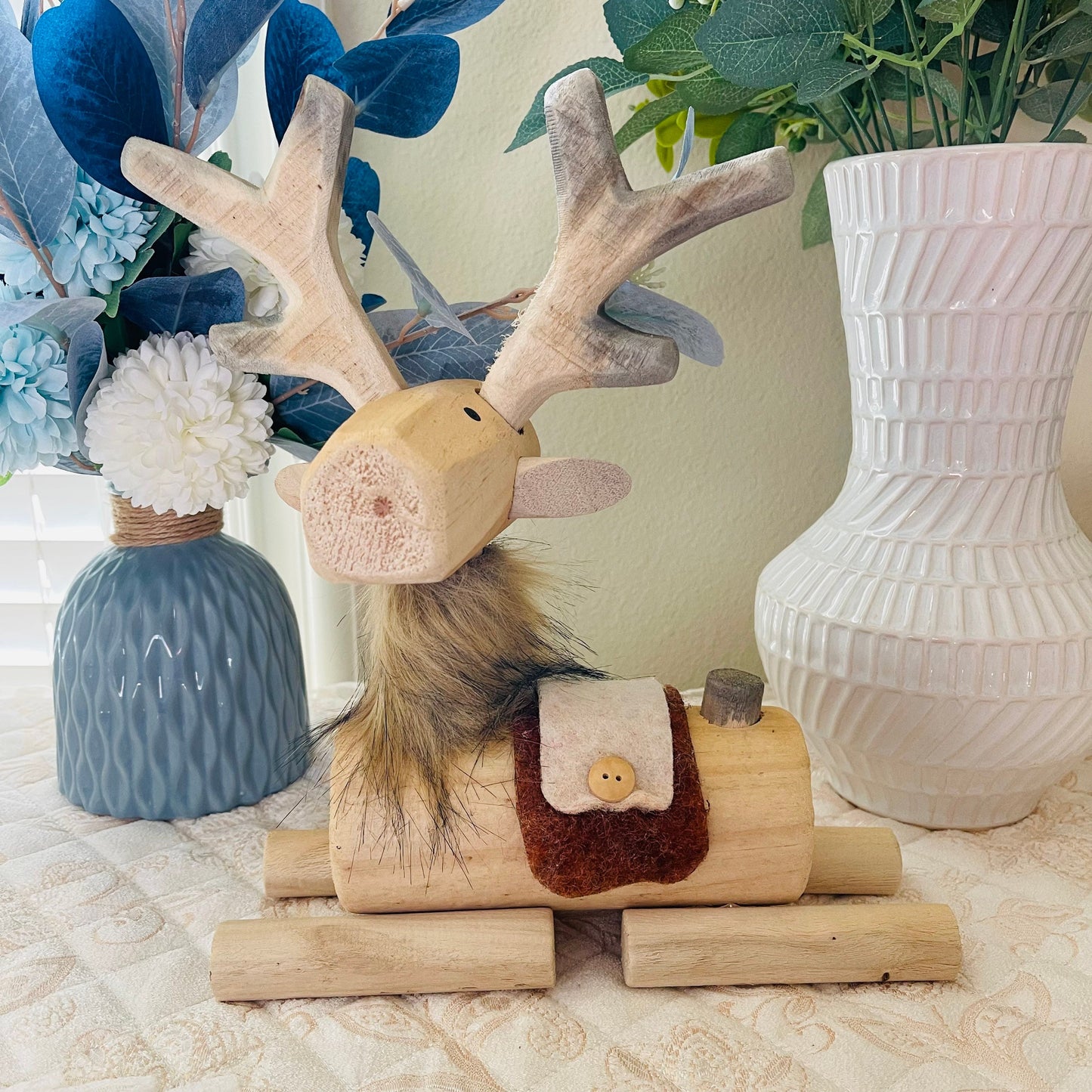 YEEYAYA Reindeer Wood sculpture Home decor Wood statue Wood figurines room decor Hand Carved wild animals Zoo Wood decor Christmas gift Deer