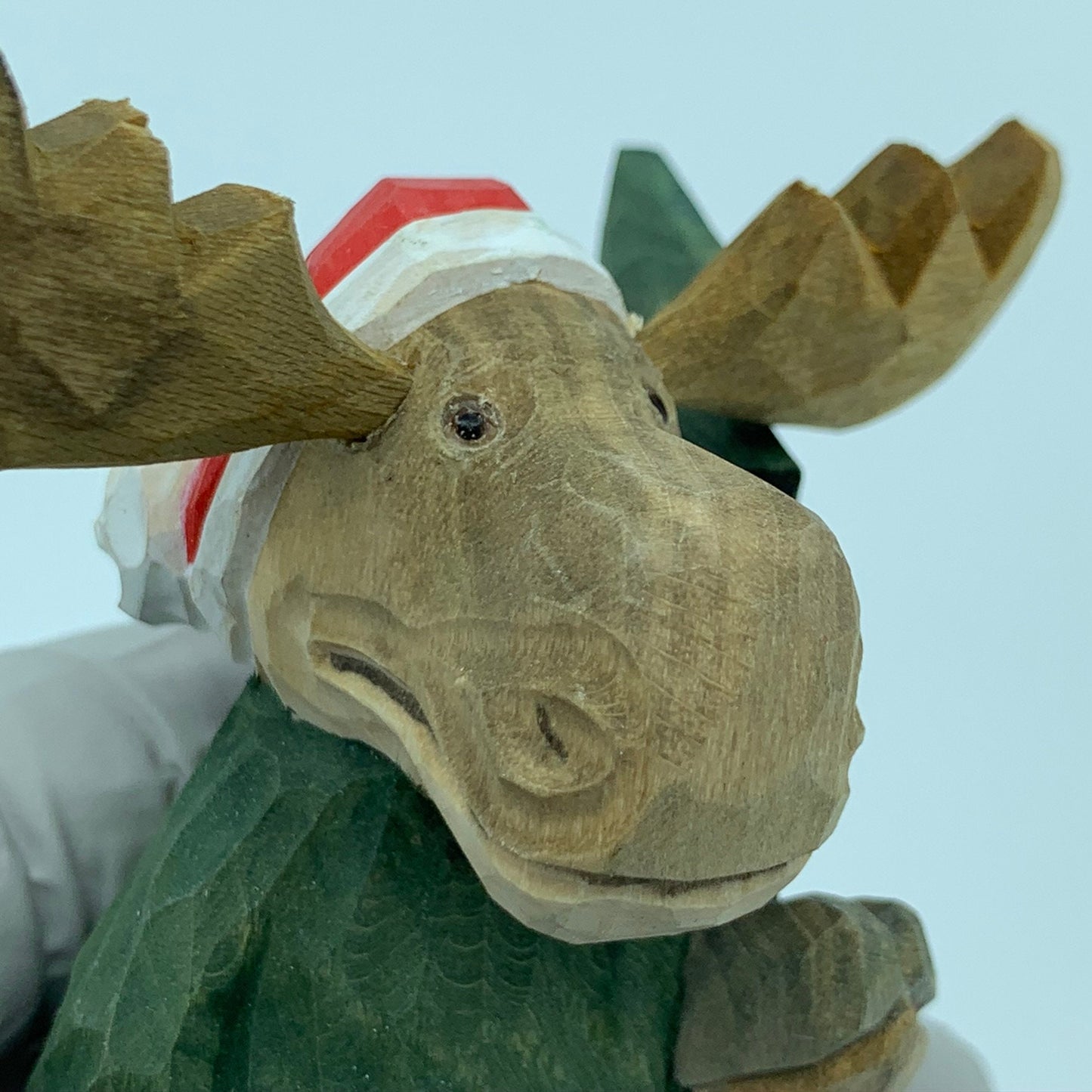 YEEYAYA bull elk woodcarving Stag Buck deer Wood collectibles hand made wood Figurines reindeer Figurine Merry Christmas gift